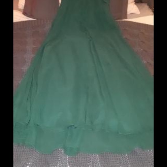 Allure Bridal Bridesmaid dress - Picture 3 of 5